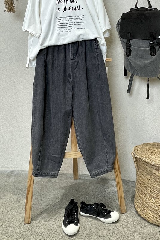 [Original Sansu clothing product] Simple literary fan wide-leg jeans 31735