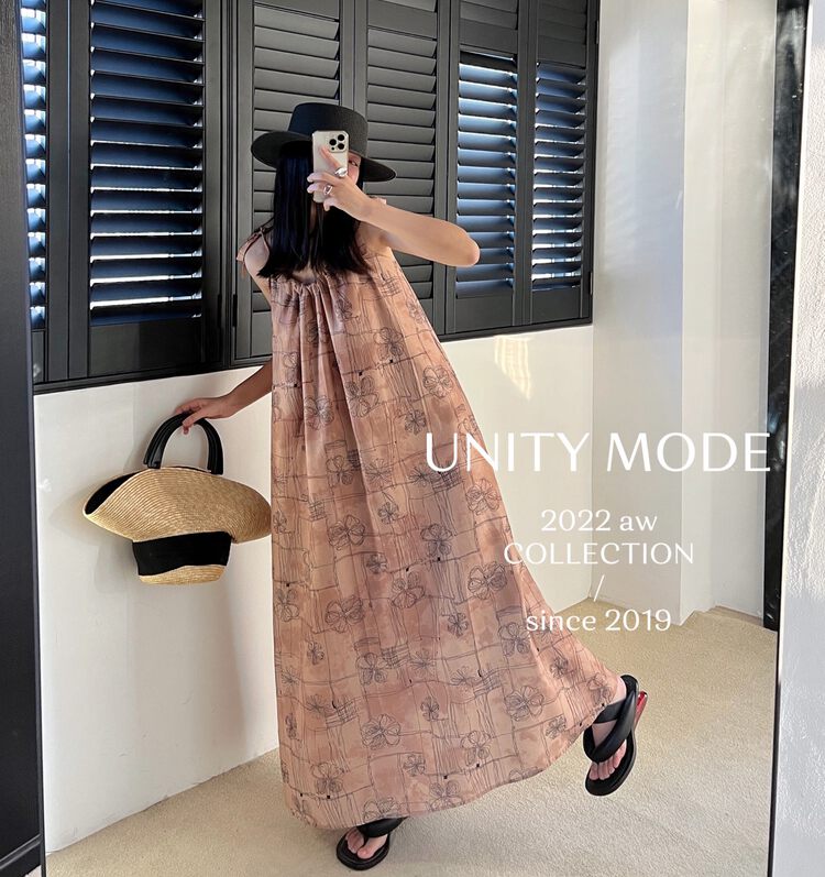 【UNITY】Sling V-Neck Dress (Printed Long Skirt) F263003# CQW