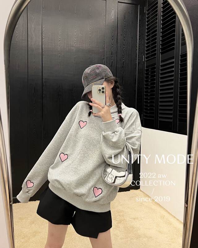 [UNITY] Embroidered Heart Hooded Sweater Women's Loose Top F271029