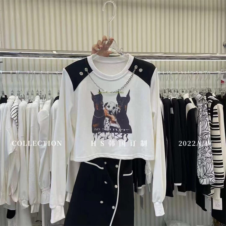 Early autumn new style! [HS Korea Custom] Casual trend cartoon short sweater (with chain detachable) 37080# HJY