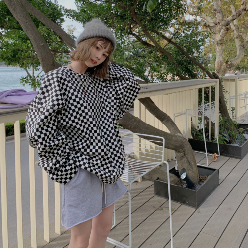 European station  autumn and winter new fashion plaid long-sleeved round neck mid-length loose sweater women's all-match