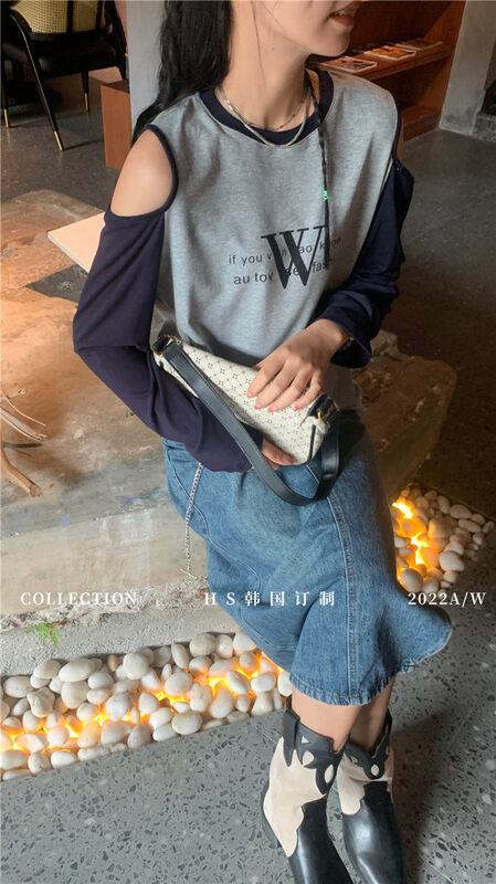 Early autumn new style! [HS Korea Custom] Off-the-shoulder letter printing long-sleeved T-shirt 98726# HJY