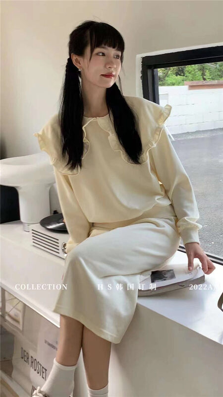 New in autumn! [HS Korea Custom] Korean version of sweet doll big lapel sweater + elastic waist mid-length skirt suit (with bag) 98601# HJY