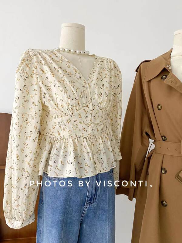 New in early autumn! [C Ouni] V-neck floral single-breasted shirt C766-1236# GYJ