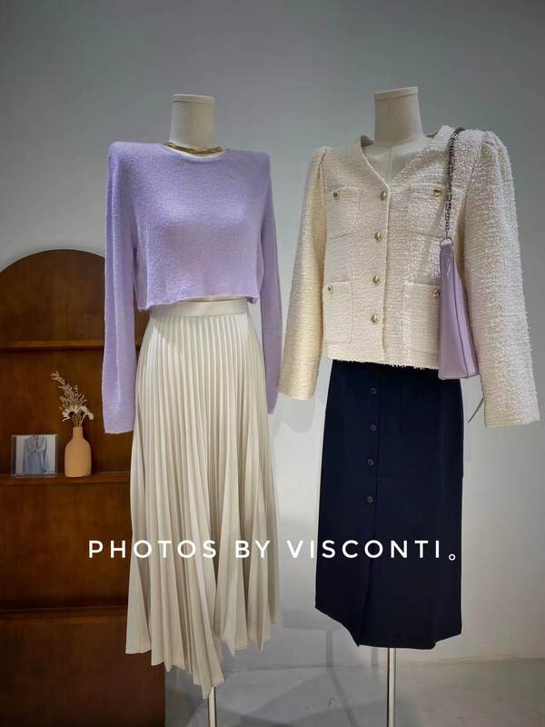 New in early autumn! [C Ouni] Xiaoxiangfeng V-neck single-breasted short coat C725-82702# GYJ