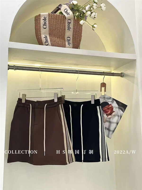 Autumn is new! [HS Korea Custom] Sports style contrast color casual shorts 37109-1# HJY
