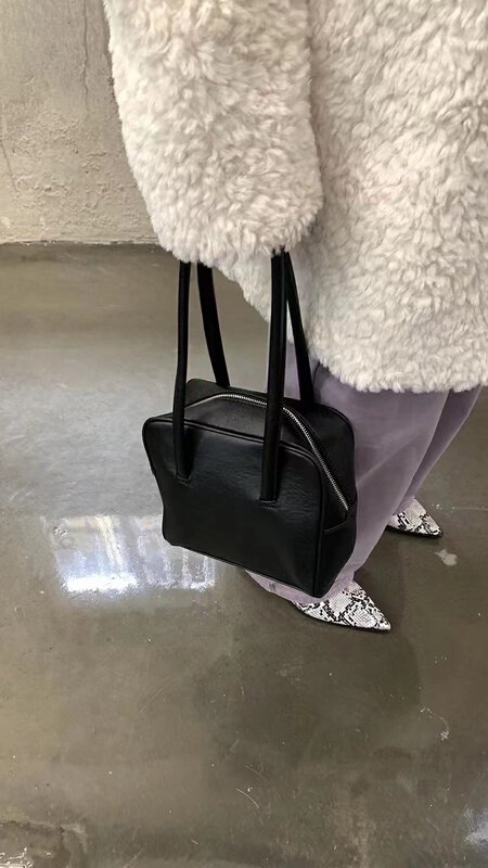 [DOUBLE C] Retro Korean simple texture shoulder bag 1039# CYQ