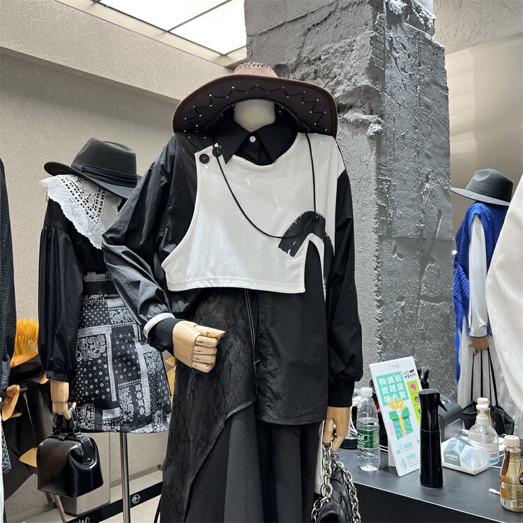 New in autumn! [C Ouni] Big-name stitching fashion shirts (only shirts) C790-9344# HYY