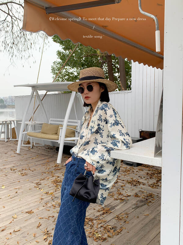 【UNITY】Retro Print Loose Texture Shirt TS8901# CQW