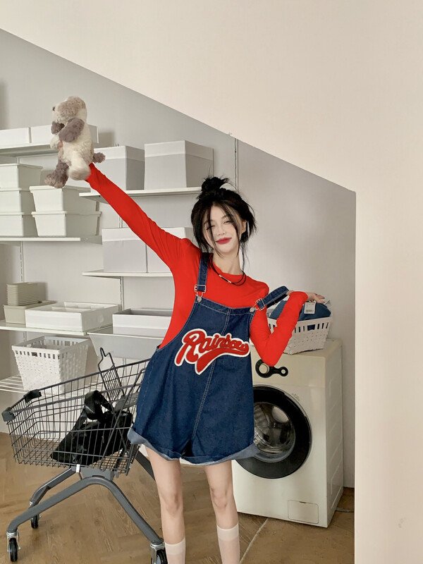 New in early autumn! [RASION] girly age-reducing loose denim overalls + long-sleeved thin round neck sweater suit 5175# LSL