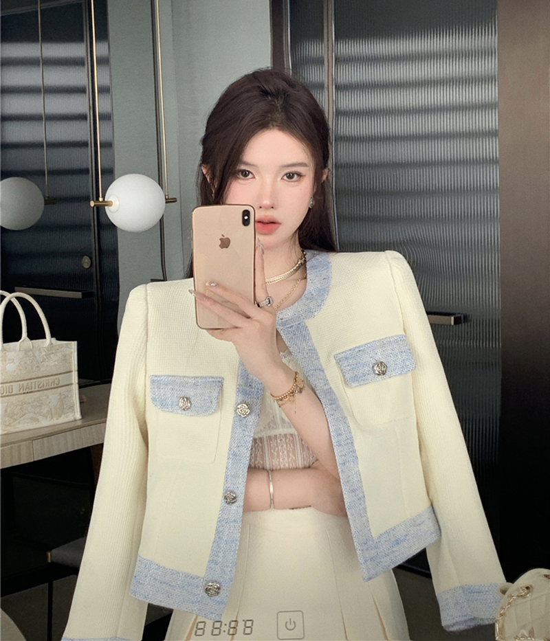 Real shot autumn dress temperament ladies Xiaoxiangfeng color matching all-match coat with shoulder pad women