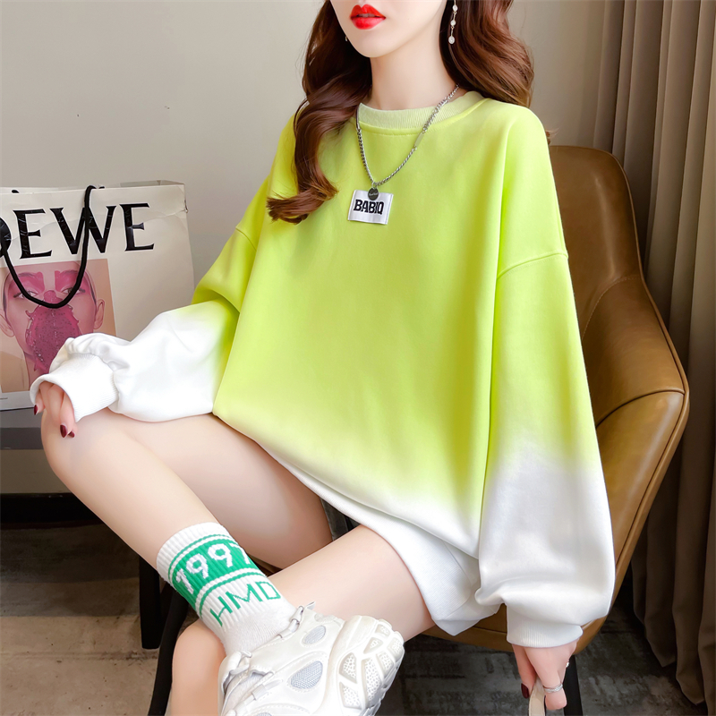 Real shot autumn new Korean version loose back bag collar twill round neck cartoon printing large size thin sweater women