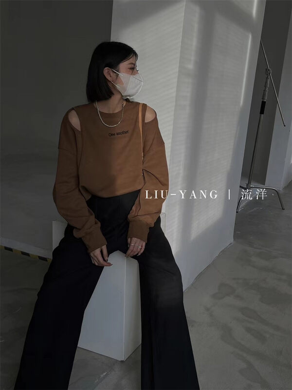 New in autumn! [LIU-Y] Small off-the-shoulder hem tightened sweater 16871# XJ