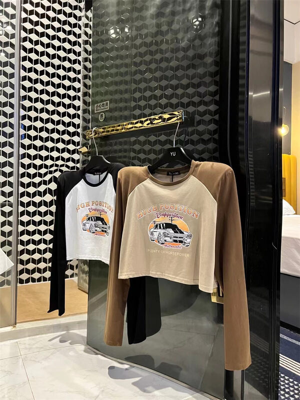 New in autumn! [YU] colorblock loose printed shoulder pad long-sleeved T-shirt 16963# JJ