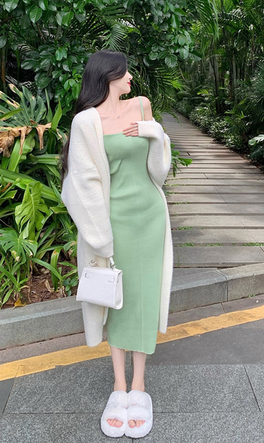 Real shot real price Knitted suspender bottoming dress pure desire to shrink waist and show thin backless sexy mid-length hip skirt