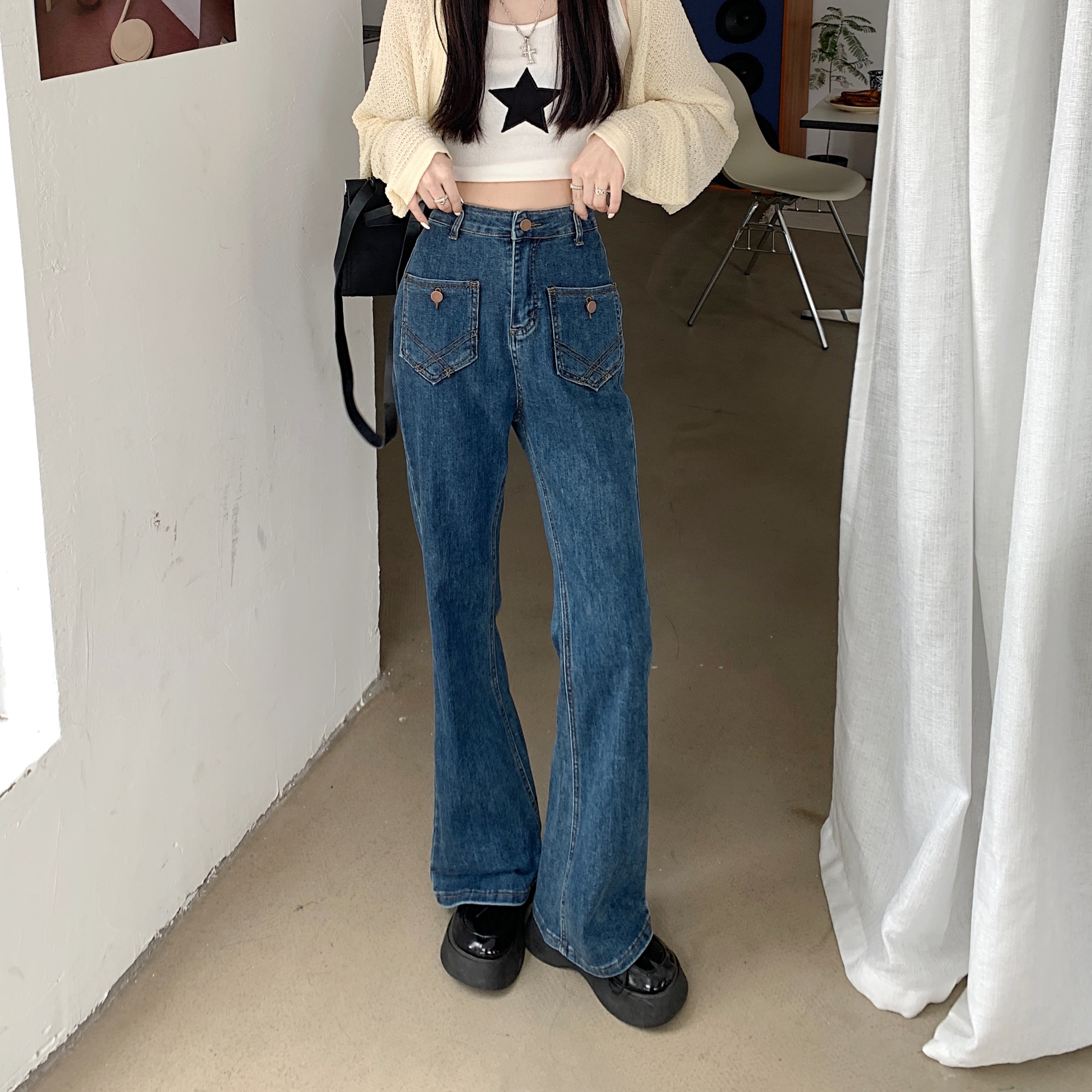 Real shot Hong Kong style retro high waist dark blue micro-bladed jeans women's slim straight flared denim trousers