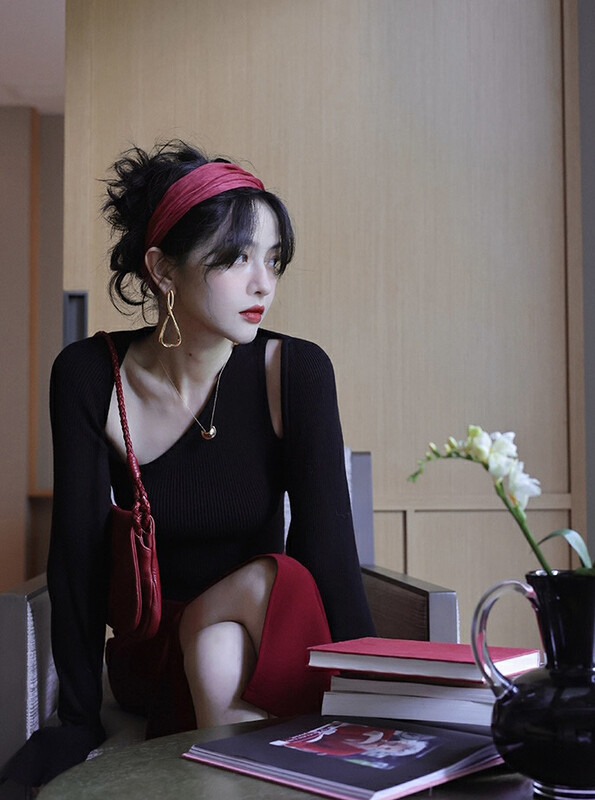 Autumn is new! [SAVAGE] slanted shoulder strapless design slim knitted vest + short shawl suit E9580# WPL