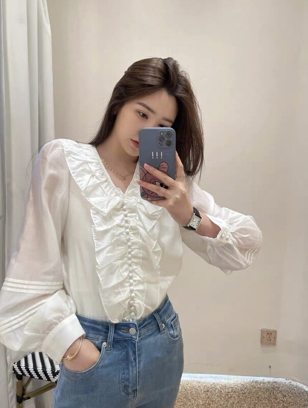 New in early autumn!【SAVAGE】French Spice Girl V-Neck Shirt E9382# WPL