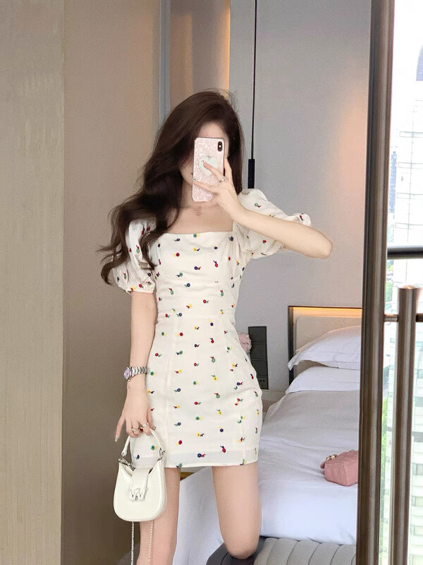 【SAVAGE】French retro square neck embroidered flower waist slim puff sleeve dress E8810# WPL
