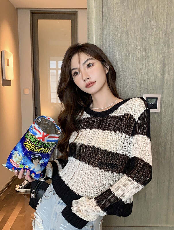 【SAVAGE】Fall new French hot girl style contrast color striped round neck loose long-sleeved knitted sweater E9300# WPL