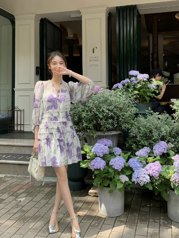 【SAVAGE】French retro V-neck lace-up dress (with vest) E8915# WPL