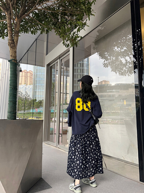 New in early autumn! [SAVAGE] Round neck loose all-match letter printing fake two-piece long-sleeved T-shirt E9286# WPL