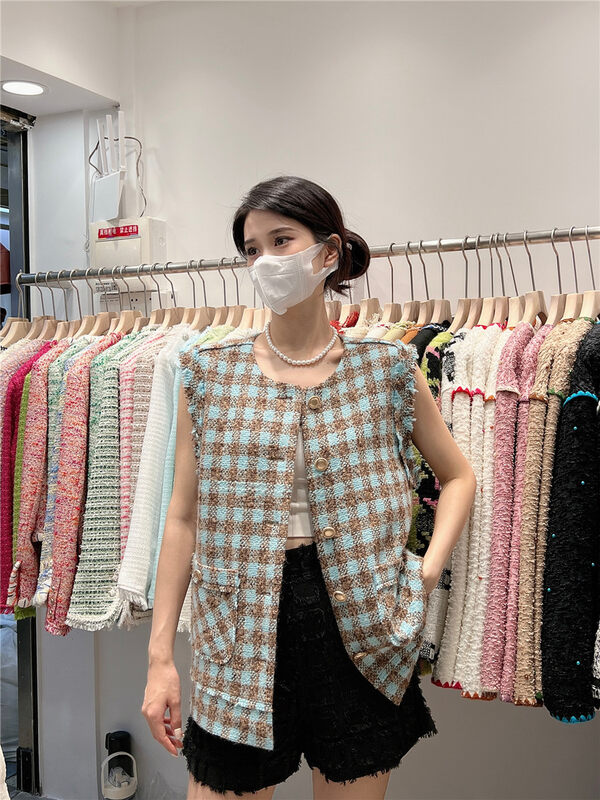 New in autumn! [CAMELLIA] Xiaoxiang style round neck vest 9936# HJY