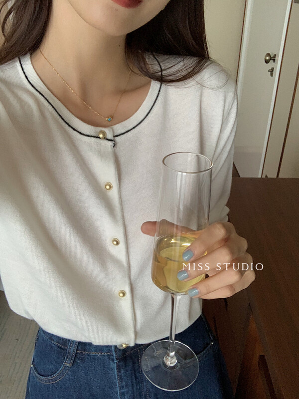 【MISS】Korean version of simple knitted sweater 2056