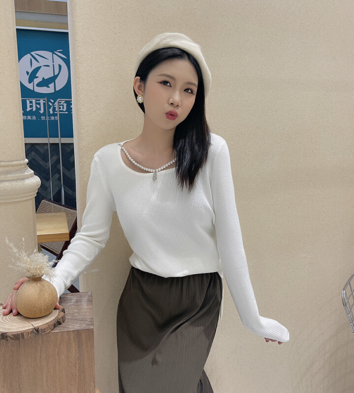 New in autumn!  【S.J】Slim Fit Slim Knit Sweater (with Removable Pearl Chain) 2802# LSW