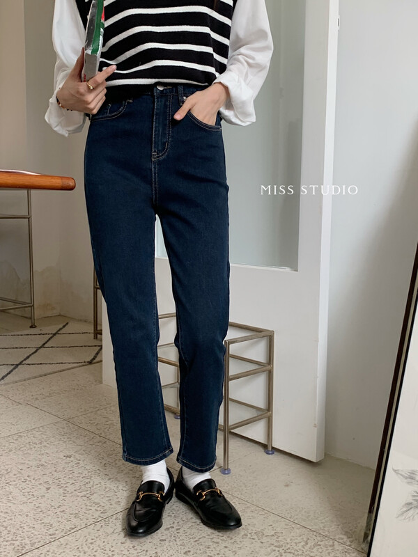[MISS] Korean casual all-match nine-point jeans 99099
