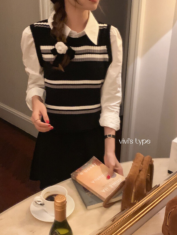 New in autumn!【VIVIS TYPE】Korean stripe fake two-piece knitted sweater 7802# HJY