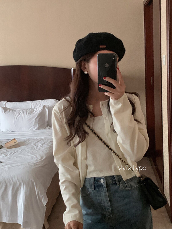 Autumn is new! [VIVISTYPE] Korean version of the solid color vest + long-sleeved all-match cardigan suit 9117# HJY
