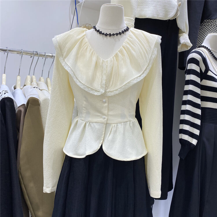 New in autumn! [U.ME] Elegant retro doll collar short shirt 98822# HJY