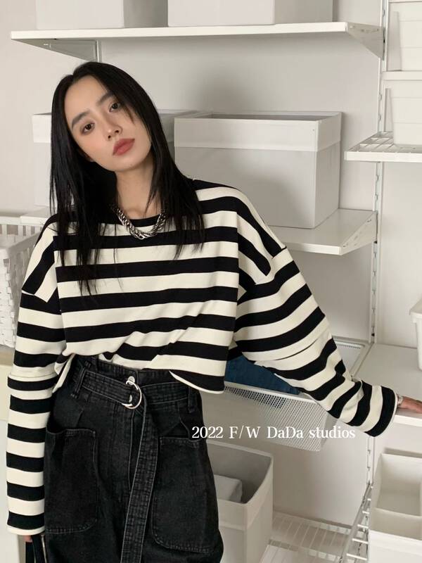 New in early autumn! [DADA] round neck loose striped sweater 6722# ZXL