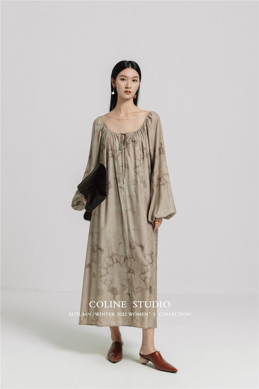 New in early autumn! [COLINE] Retro print loose lace-up dress C2426# HYY