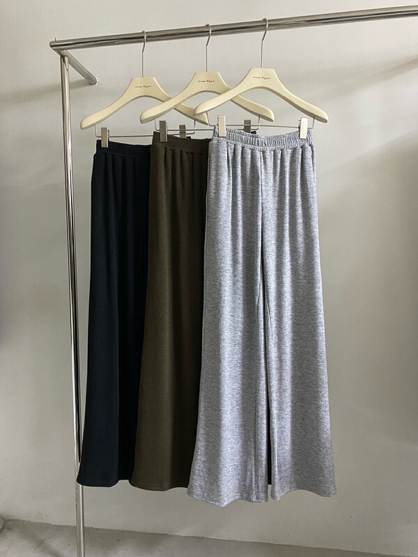 New in autumn!【VIVIS TYPE】Simple solid color loose elastic waist casual pants 9501# HJY