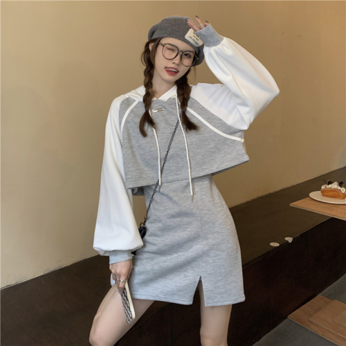 Early autumn suspender dress female 2022 new small skirt package hip skirt sweater suit skirt national tide two-piece set