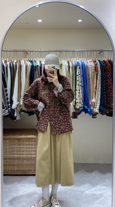 New in autumn! [DA.7] Retro floral loose textured shirt YS1-3220# LSL