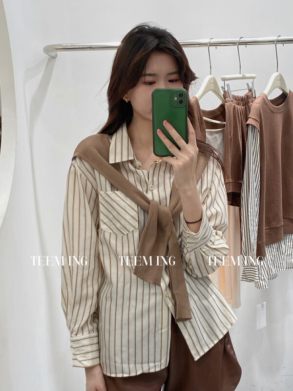New in autumn!【TEEM ING】Fake two-piece striped shirt 23T580# HJY