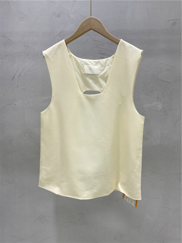New in early autumn! [Strict selection - planting grass into trees] Korean version of the simple solid color vest YS1-XC11-60566# GYJ
