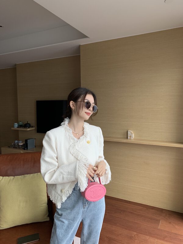 New in early autumn! [REMAIN] Xiaoxiangfeng tassel fashion short coat 226255# XYJ