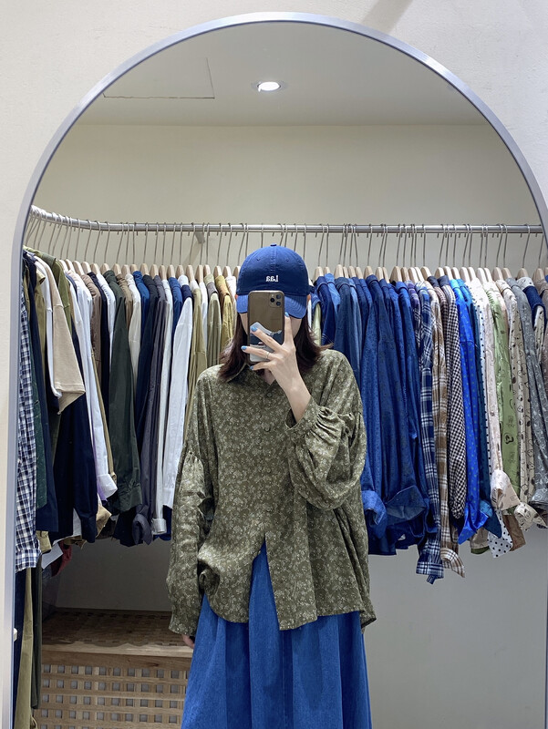 Autumn is new! [DA.7] Flower Puff Sleeve Fashion Shirt 3187# LSL