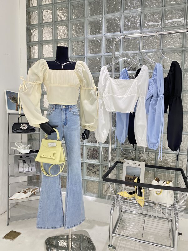 New in early autumn! [Strict selection - planting grass into a tree] Korean version of micro-flare jeans YS1-XC21-19160-A# GYJ