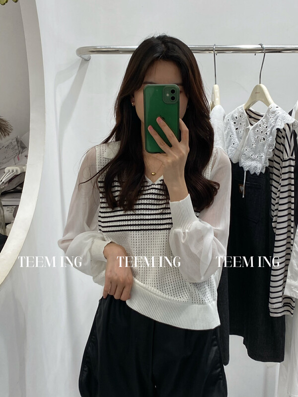 New in autumn!【TEEM ING】Korean striped stitching sleeve lapel warm sweater 22T598# HJY
