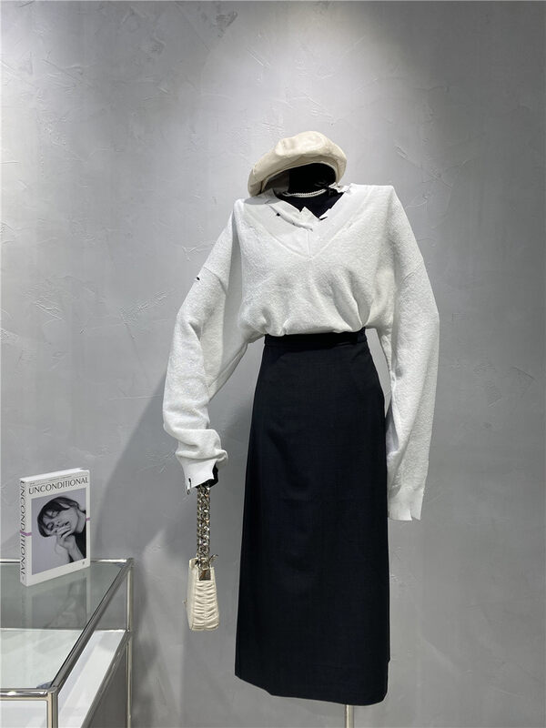 CXDHH [Strict Selection-Growing Grass into Trees] Korean version of simple solid color sweater XC12-80195# HLL