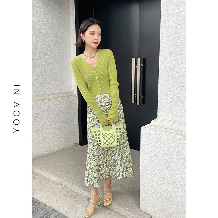 CXDHH [Strictly Selected-Growing Grass into Trees] Korean Version Floral Fishtail Skirt XC22-12412-R# HLL