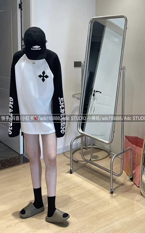 New in autumn! [East ROOM] letter print color matching long-sleeved T-shirt 9797# WTT
