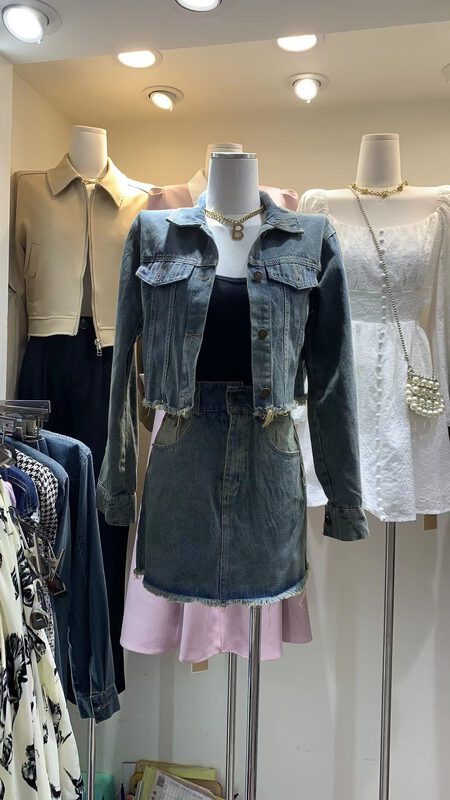 New in autumn! [Clothing] Niche short denim jacket + irregular high waist skirt suit 1297# PCZ