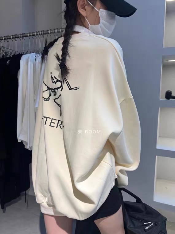 Autumn is new! [East ROOM] Printed pullover all-match sweater 90012# WTT