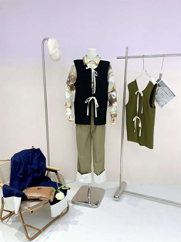 CXDHH [Strict Selection-Growing Grass into Trees] Korean version of the contrast color design vest XC15-70259# OZQ